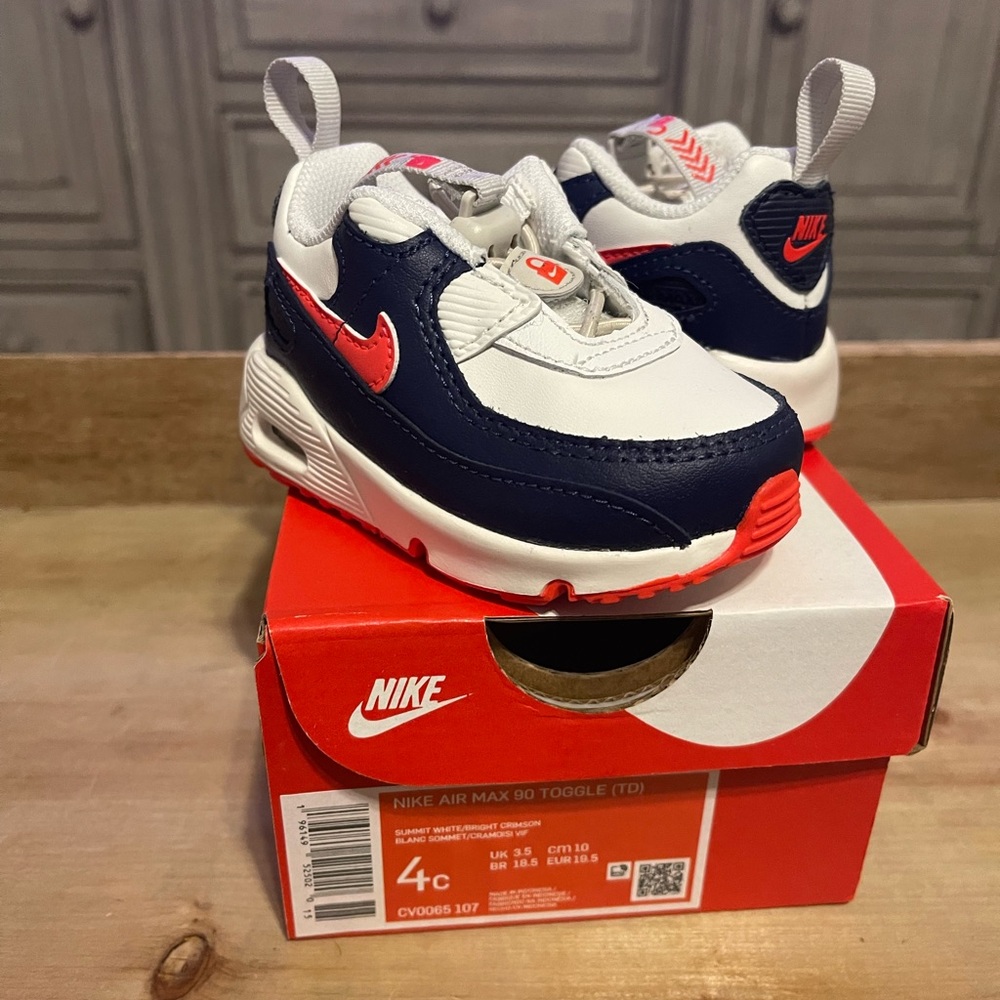 Nike Air Max 90 Toggle Brand New